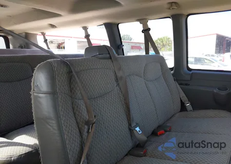 2006 Chevrolet Express Ls from USA, damaged, VIN 1GAHG39U361260099